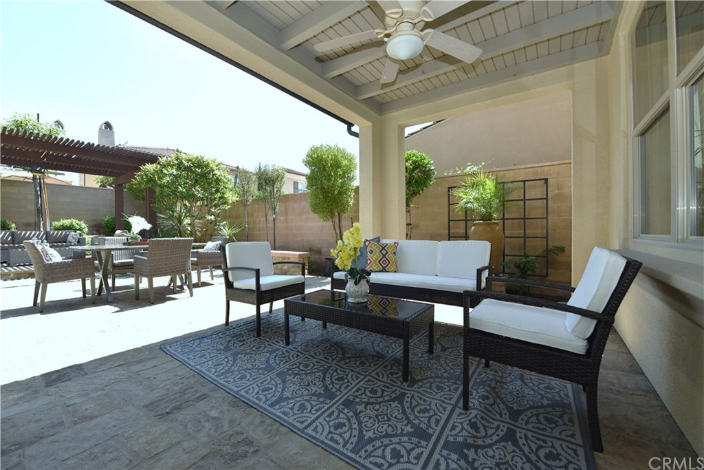 27 Statuary Irvine, CA 92620 - Photo 18 of 20