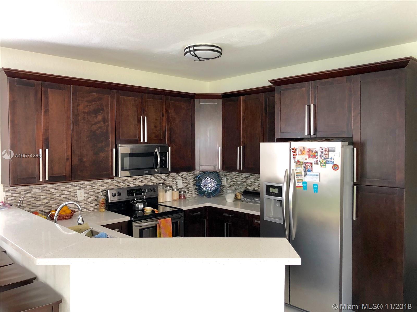2281 Northeast 37th Road Homestead, FL 33033 - Photo 2 of 25