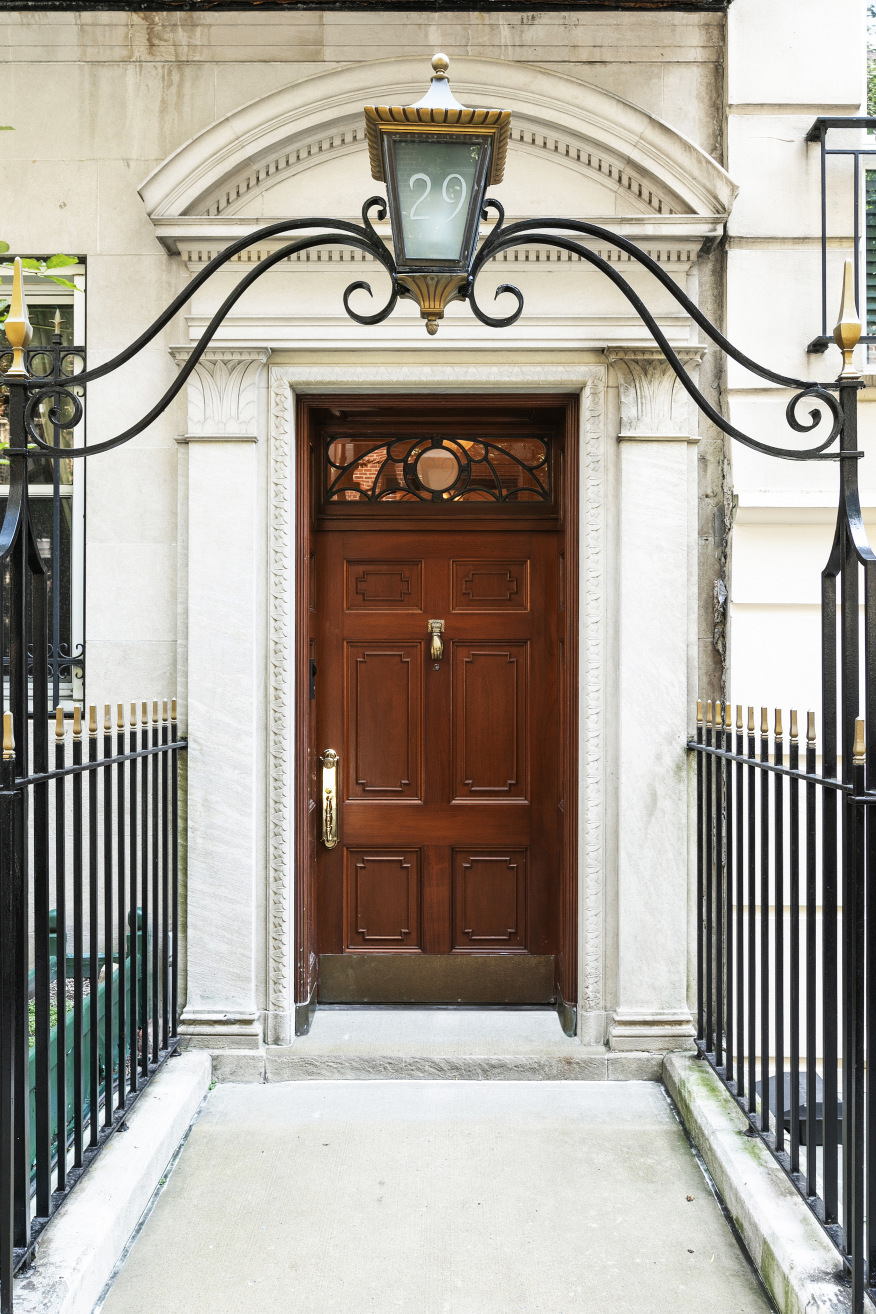 29 Beekman Place Manhattan, NY 10022 - Photo 7 of 21