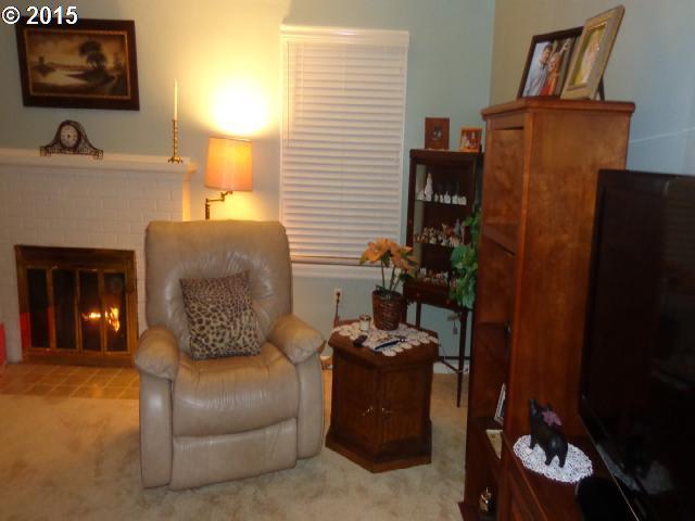 330 3rd Street Athena, OR 97813 - Photo 4 of 16