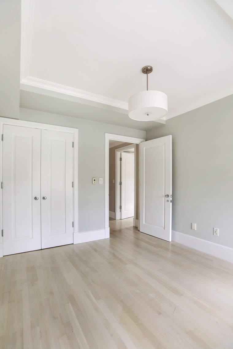 167 East 82nd Street, Unit 9B Manhattan, NY 10028 - Photo 9 of 13