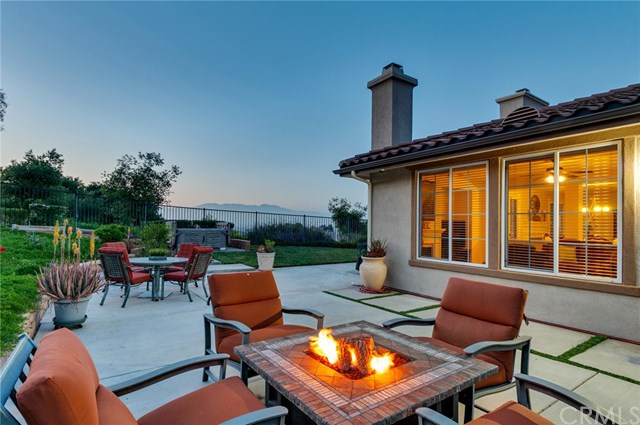 1740 Oakridge Drive Corona, CA 92882 - Photo 18 of 45