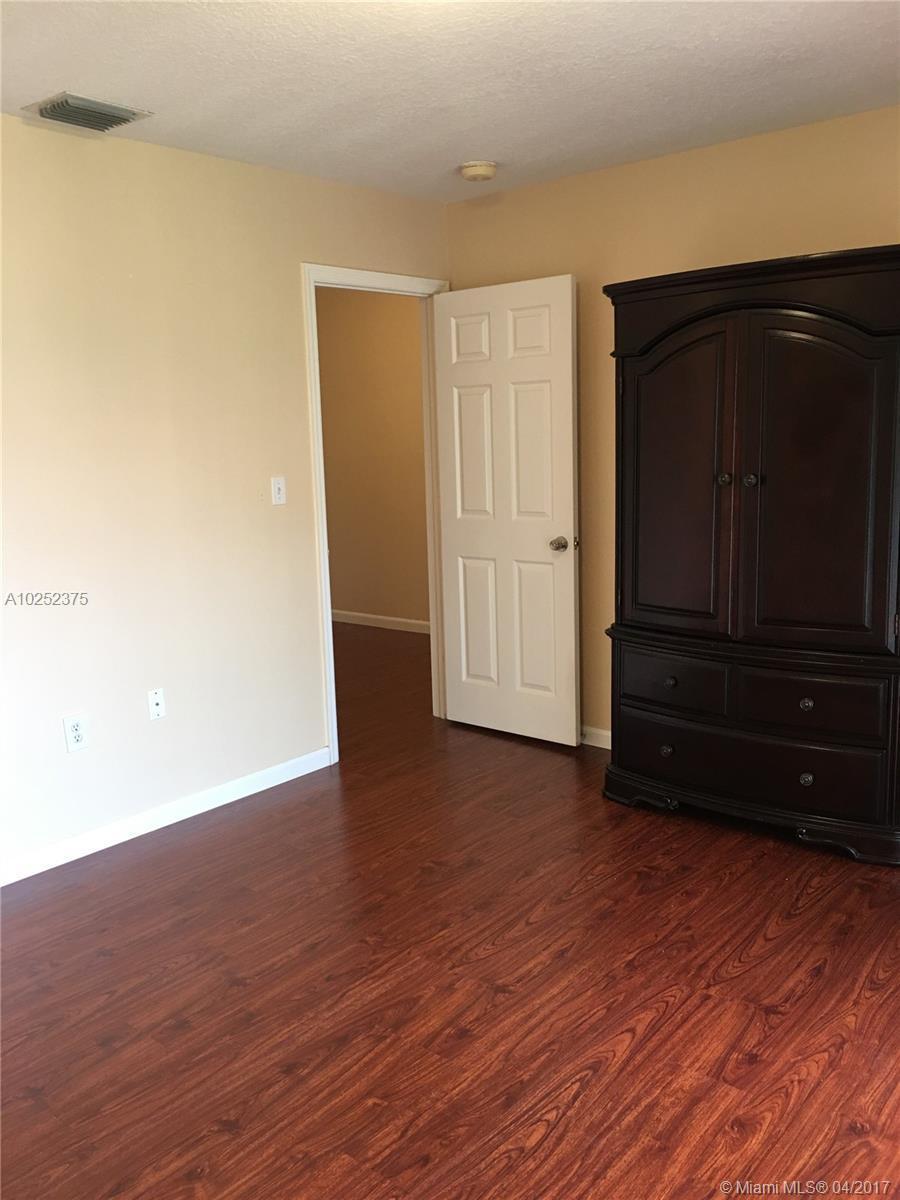10210 Southwest 154th Place, Unit 1118 Miami, FL 33196 - Photo 6 of 13