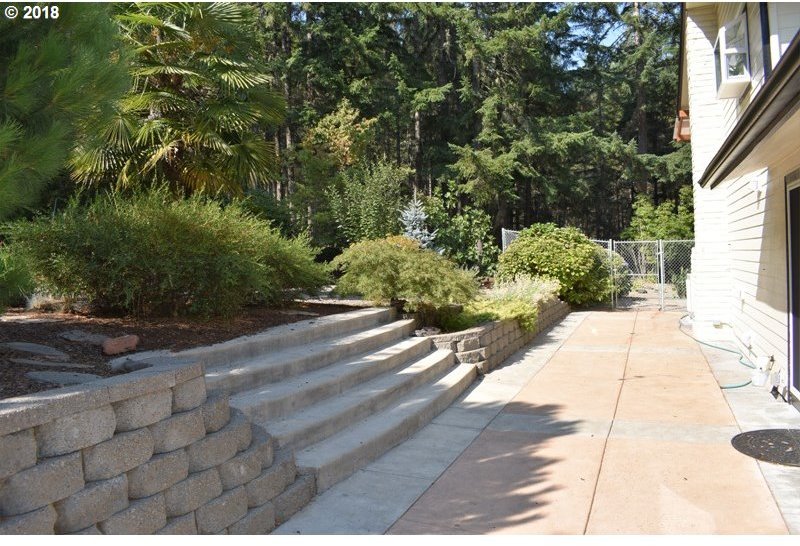 90509 Baker Road Elmira, OR 97437 - Photo 20 of 32 Gallery Image 20