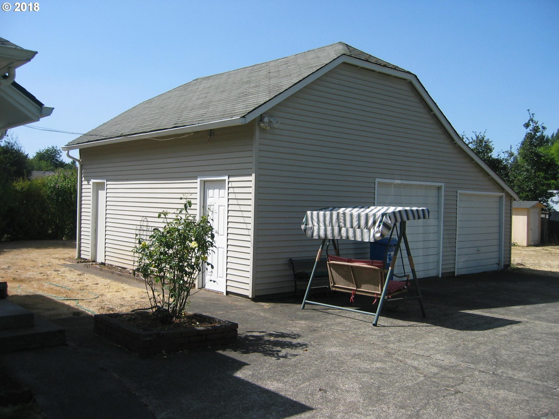 599 River Loop 2 Eugene, OR 97404 - Photo 6 of 22