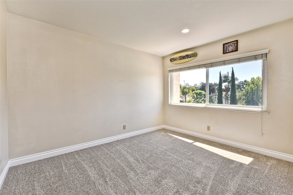 441 Raphael Court Encinitas, CA 92024 - Photo 20 of 25 Bedroom #3