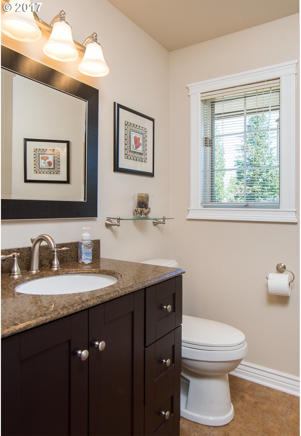 924 Lone Oak Road Longview, WA 98632 - Photo 6 of 29 Gallery Image 6
