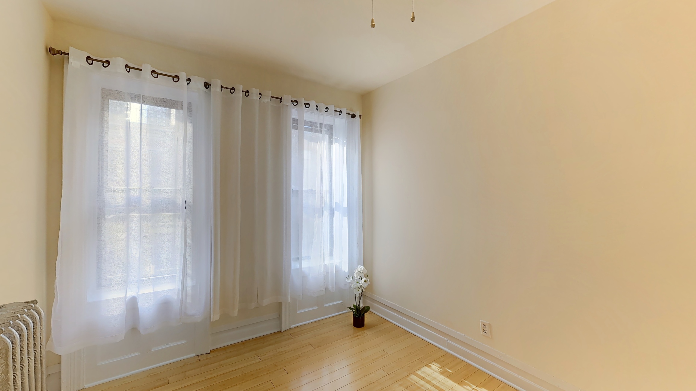 411 West 44th Street, Unit 16 Manhattan, NY 10036 - Photo 6 of 9