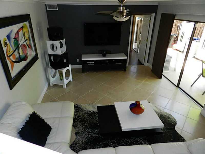 8055 Boca Rio Drive, Unit 41 Boca Raton, FL 33433 - Photo 7 of 20