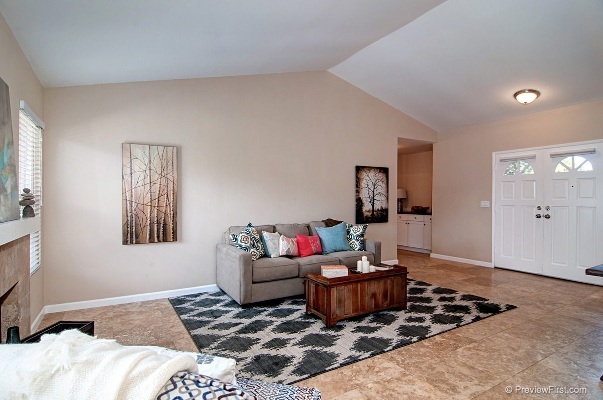 116 Mercedes Road Fallbrook, CA 92028 - Photo 3 of 25