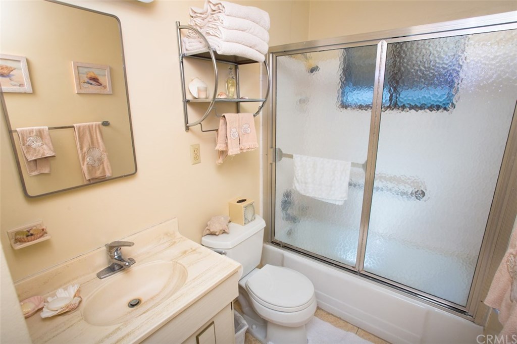 831 Duncan Place Manhattan Beach, CA 90266 - Photo 8 of 14