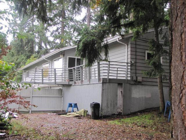 9450 Southwest Jamieson Road Beaverton, OR 97005 - Photo 3 of 16 Gallery Image 3
