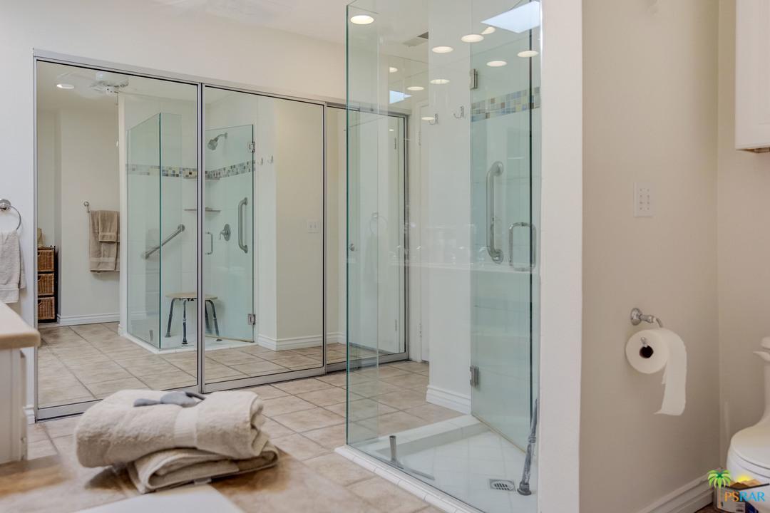 33 La Ronda Drive Rancho Mirage, CA 92270 - Photo 34 of 51