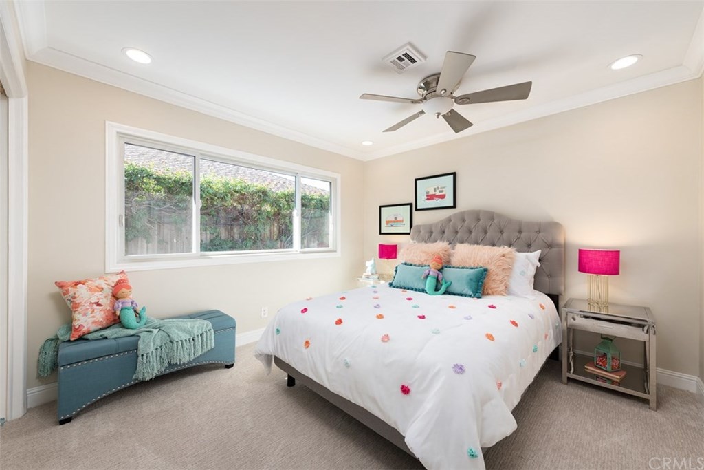 1915 Mariners Drive Newport Beach, CA 92660 - Photo 20 of 27