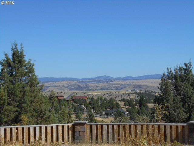 26693 Grand View Road Canyon City, OR 97820 - Photo 23 of 32