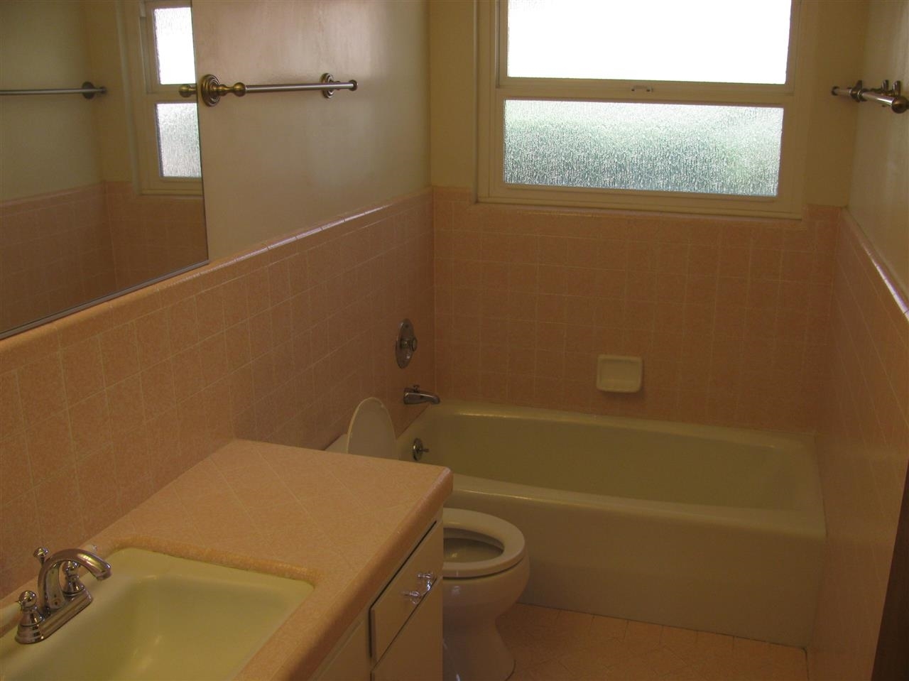 2325 Gum Tree Lane Fallbrook, CA 92028 - Photo 12 of 14 Gallery Image 12