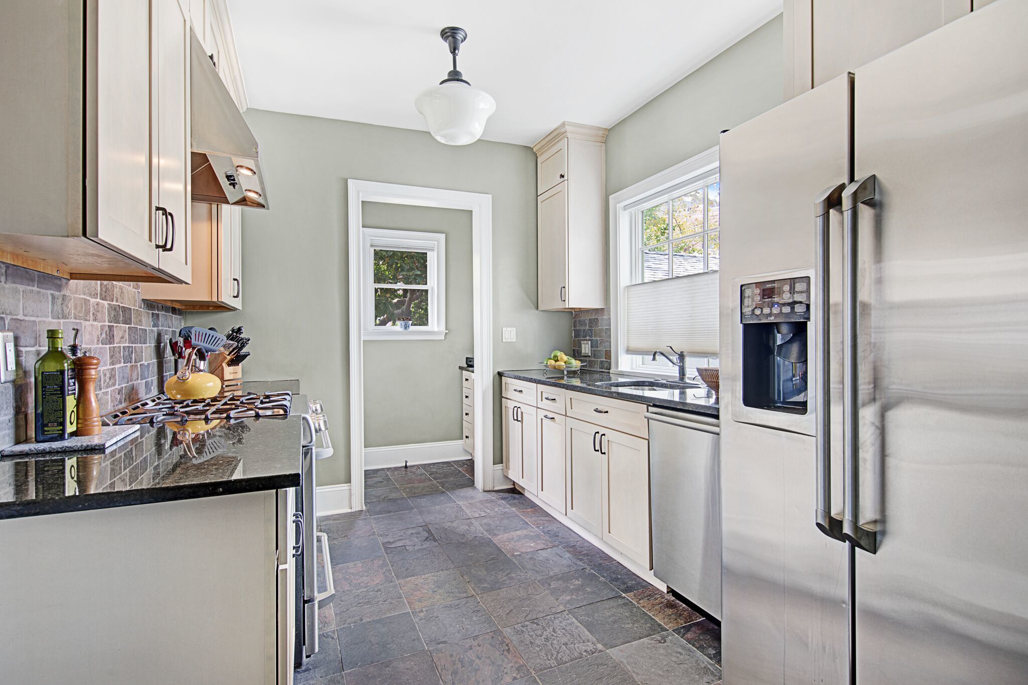 664 Rugby Road Brooklyn, NY 11230 - Photo 6 of 19