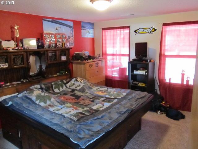 48965 Southwest Patton Valley Road Gaston, OR 97119 - Photo 13 of 16