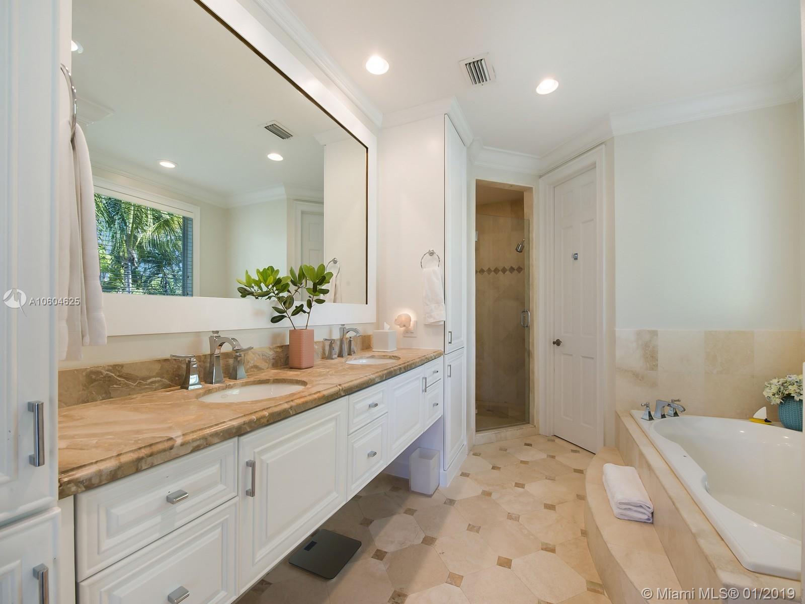 3911 Battersea Road Miami, FL 33133 - Photo 24 of 34