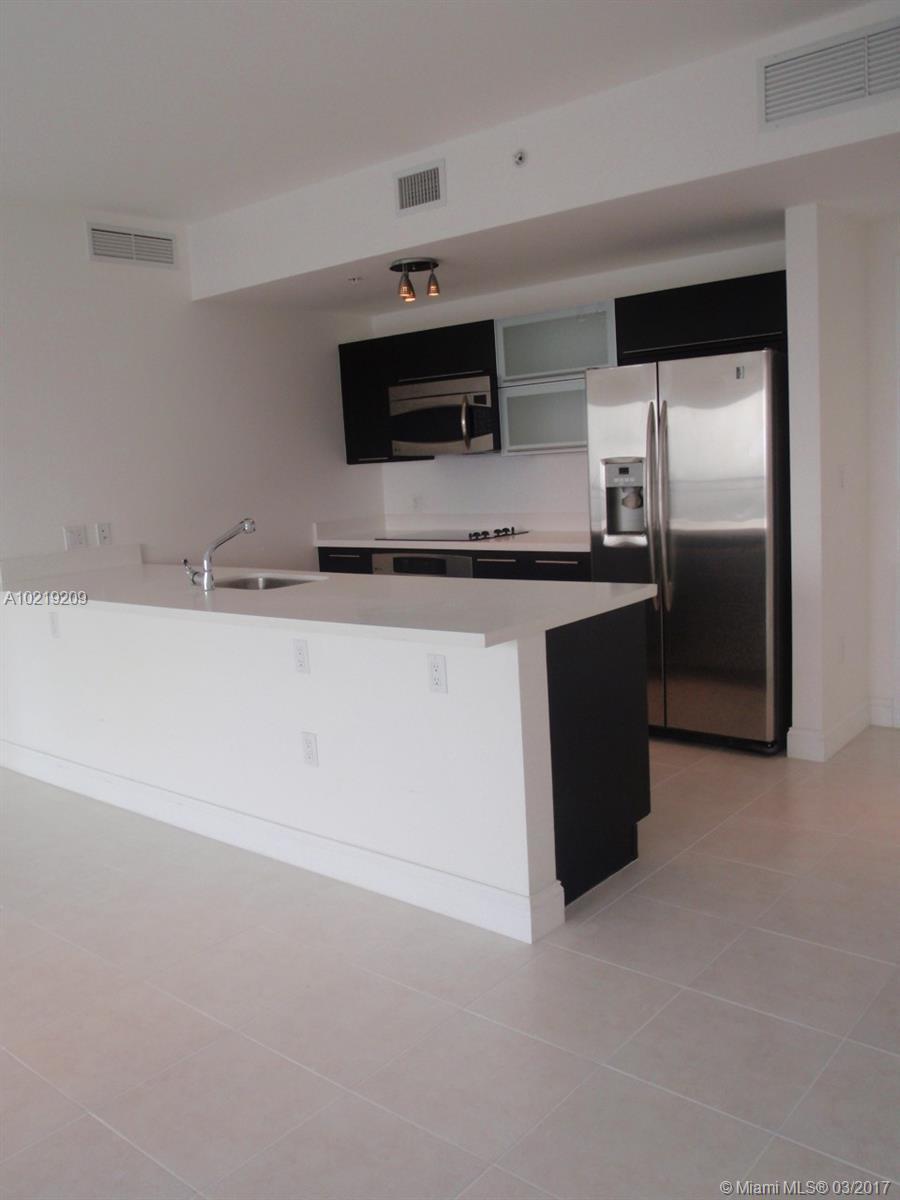 90 Southwest 3rd Street, Unit 4305 Miami, FL 33130 - Photo 6 of 26