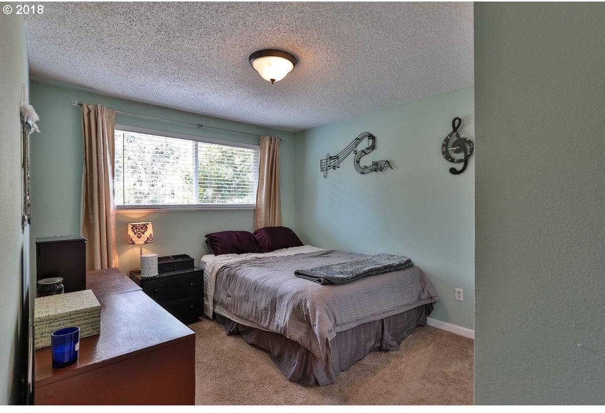 8974 Southwest Herb Way Portland, OR 97223 - Photo 12 of 32 Gallery Image 12