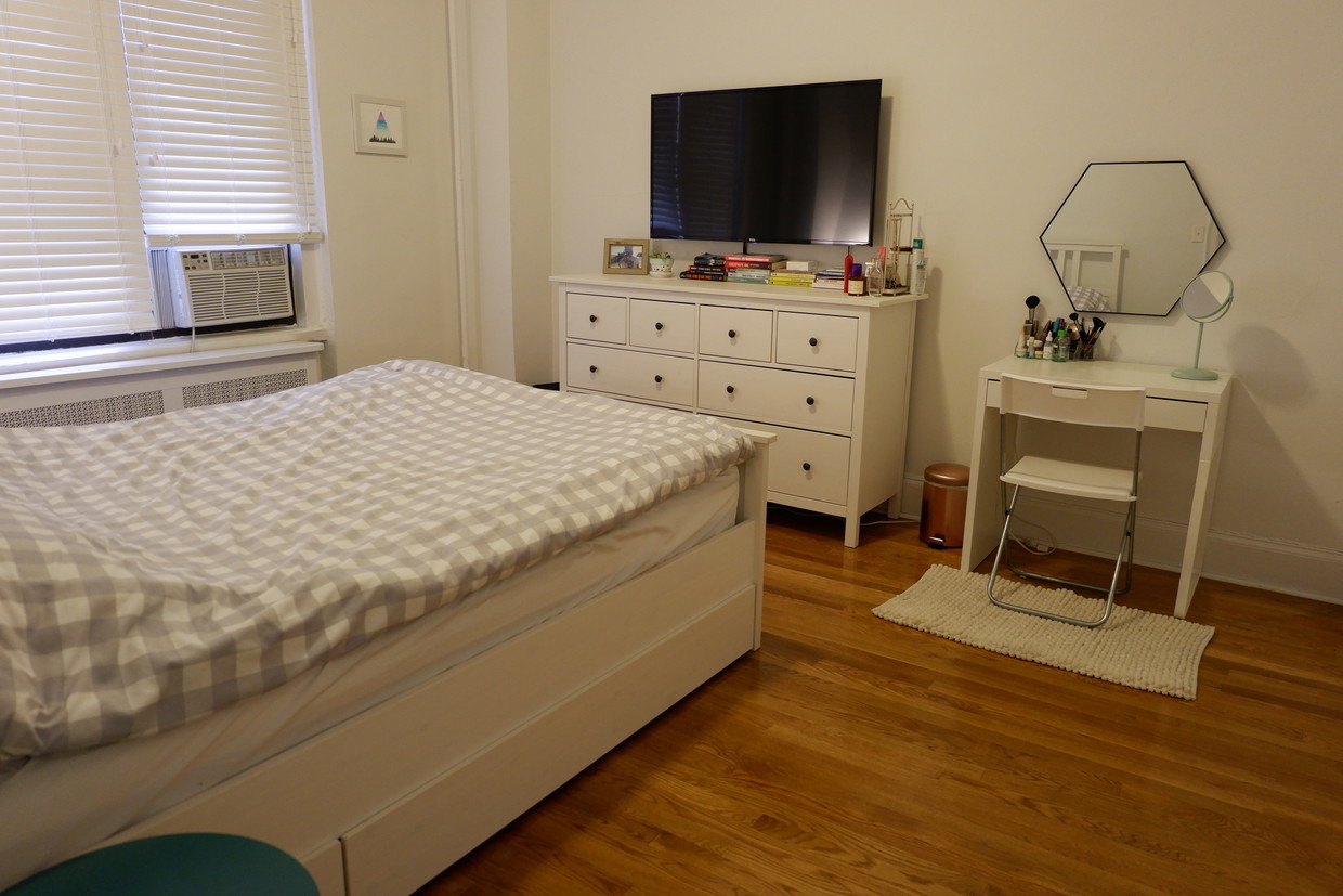 208 West 23rd Street, Unit 516 Manhattan, NY 10011 - Photo 3 of 7