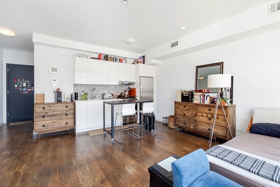 309 Cooper Street, Unit 2B Brooklyn, NY 11237 - Photo 4 of 15