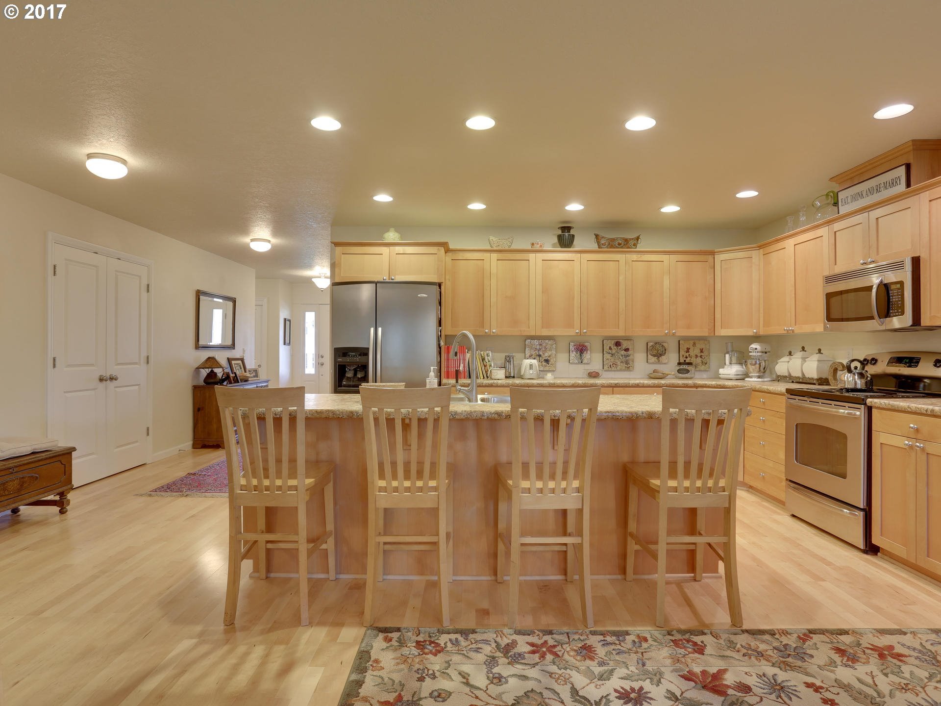 3648 10th Street Hubbard, OR 97032 - Photo 10 of 25