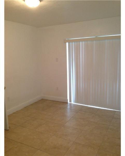 1121 Southwest 7th Street, Unit 1 Miami, FL 33130 - Photo 4 of 6