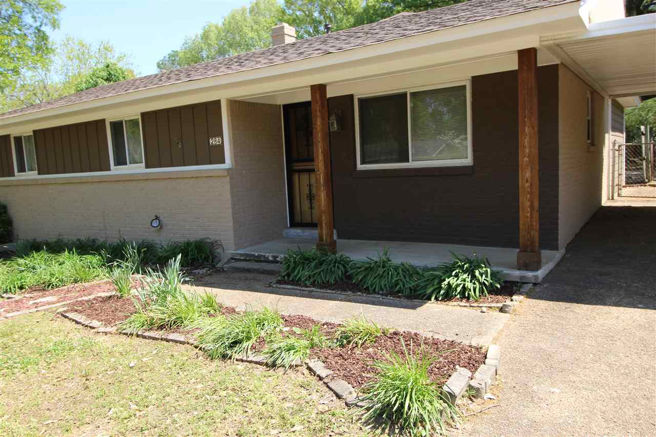284 Melita Road Memphis, TN 38120 - Photo 2 of 12 Gallery Image 2