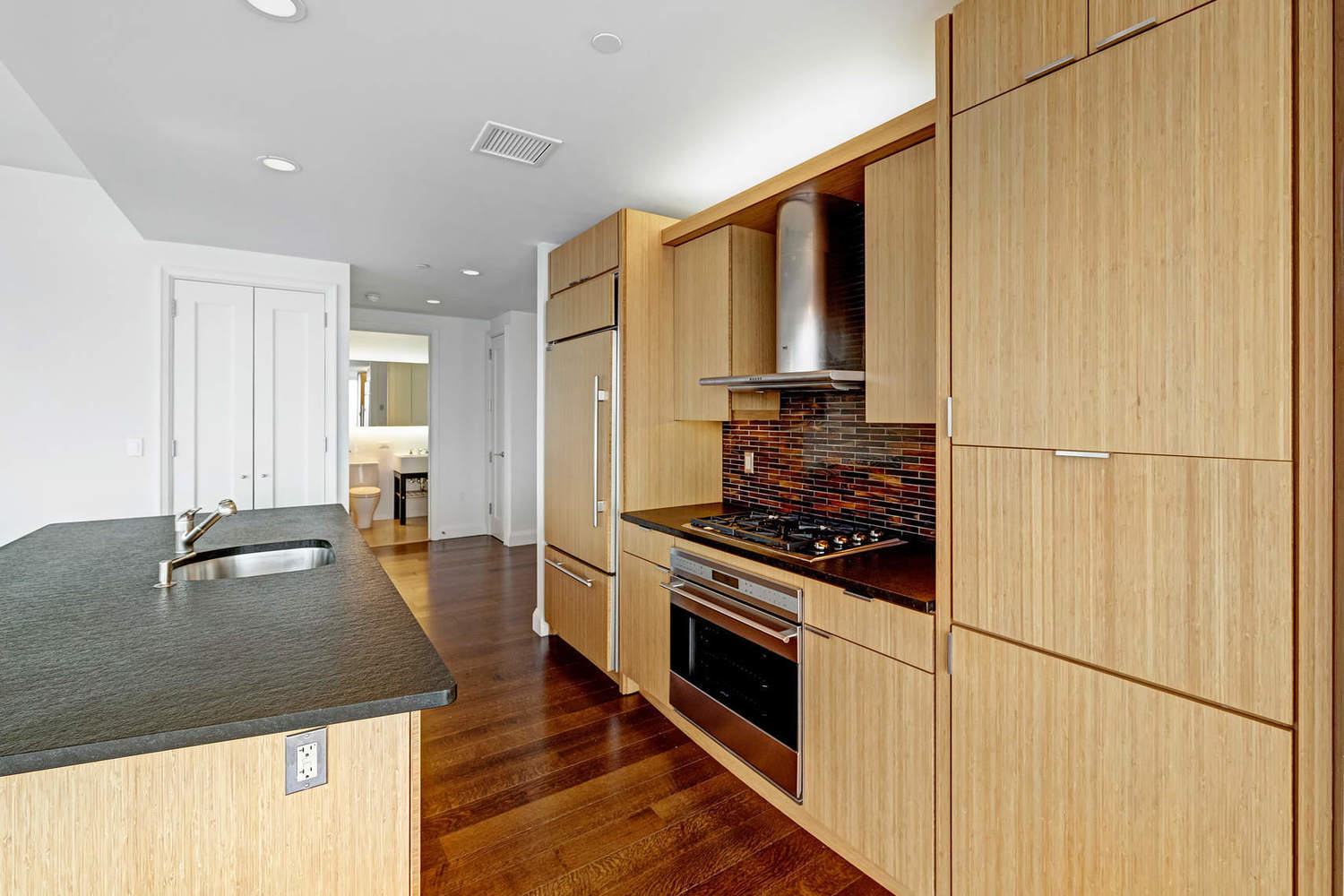 70 Little West Street, Unit 26B Manhattan, NY 10004 - Photo 3 of 13