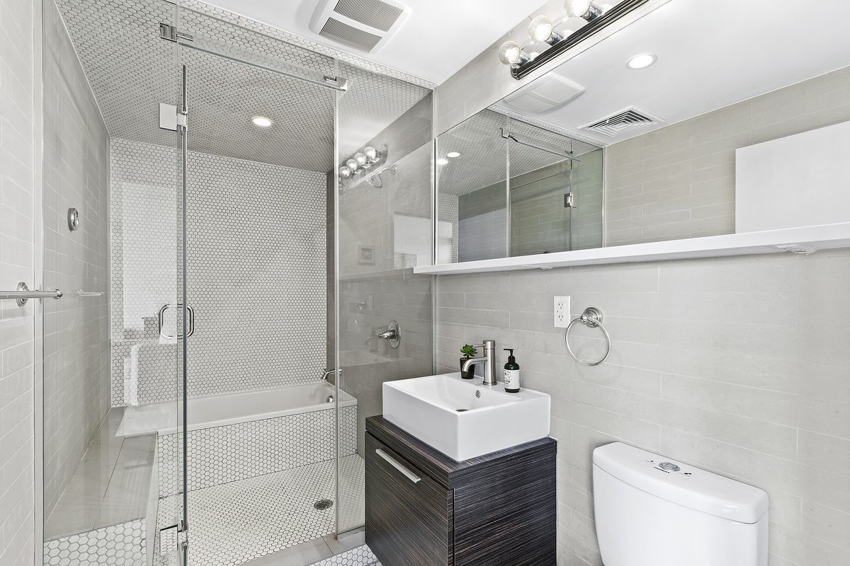 179 Woodpoint Road, Unit 4A Brooklyn, NY 11211 - Photo 4 of 9