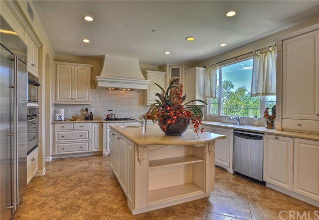 37 Hedgerow Irvine, CA 92603 - Photo 34 of 42