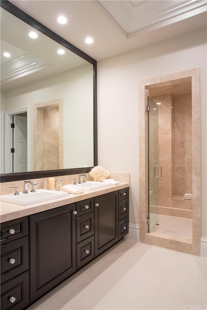 4521 Roxbury Road Corona del Mar, CA 92625 - Photo 13 of 23