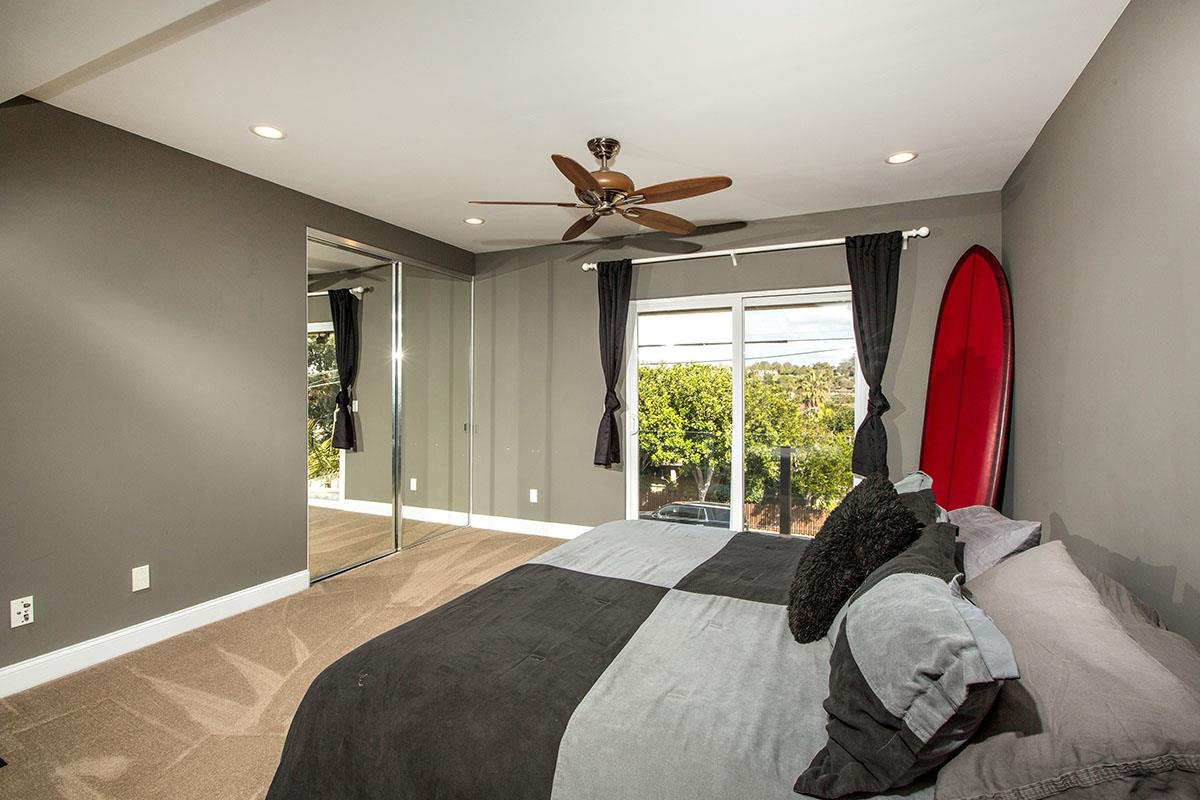 378 Neptune Avenue Encinitas, CA 92024 - Photo 16 of 24