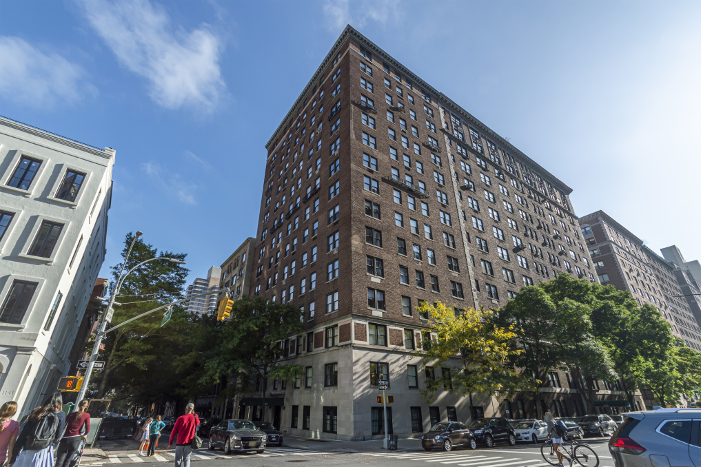 1133 Park Ave, Manhattan, NY 10128 - Photo 2 of 3