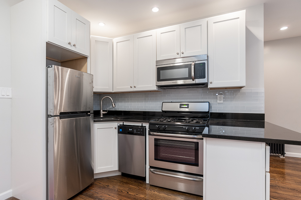 43 Underhill Avenue, Unit C1 Brooklyn, NY 11238 - Photo 1 of 7