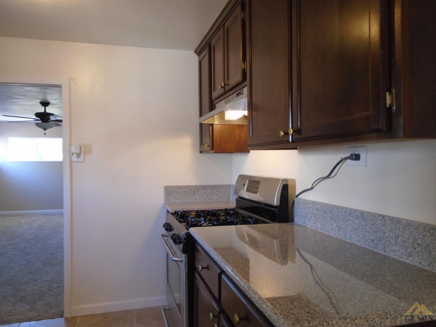 400 Decatur Street Bakersfield, CA 93308 - Photo 20 of 39 Gallery Image 20