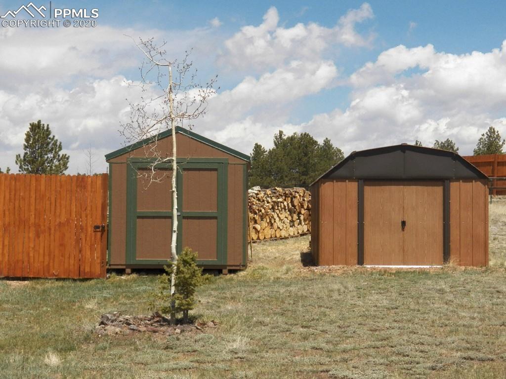 224 Empire Road Florissant, CO 80816 - Photo 6 of 25