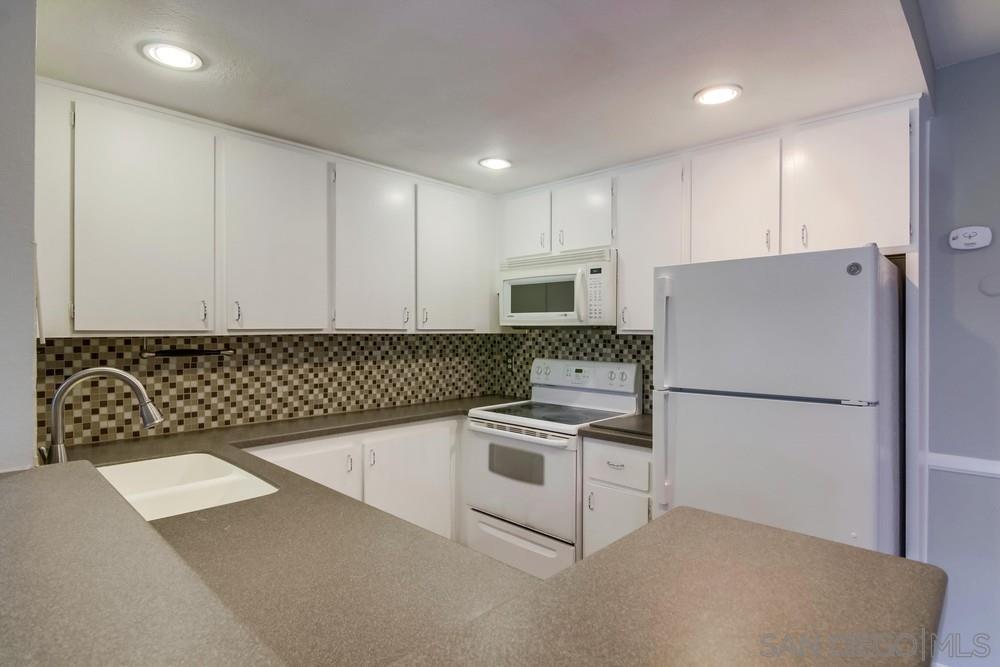 5958 Rancho Mission Road, Unit 201 San Diego, CA 92108 - Photo 10 of 22 Gallery Image 10