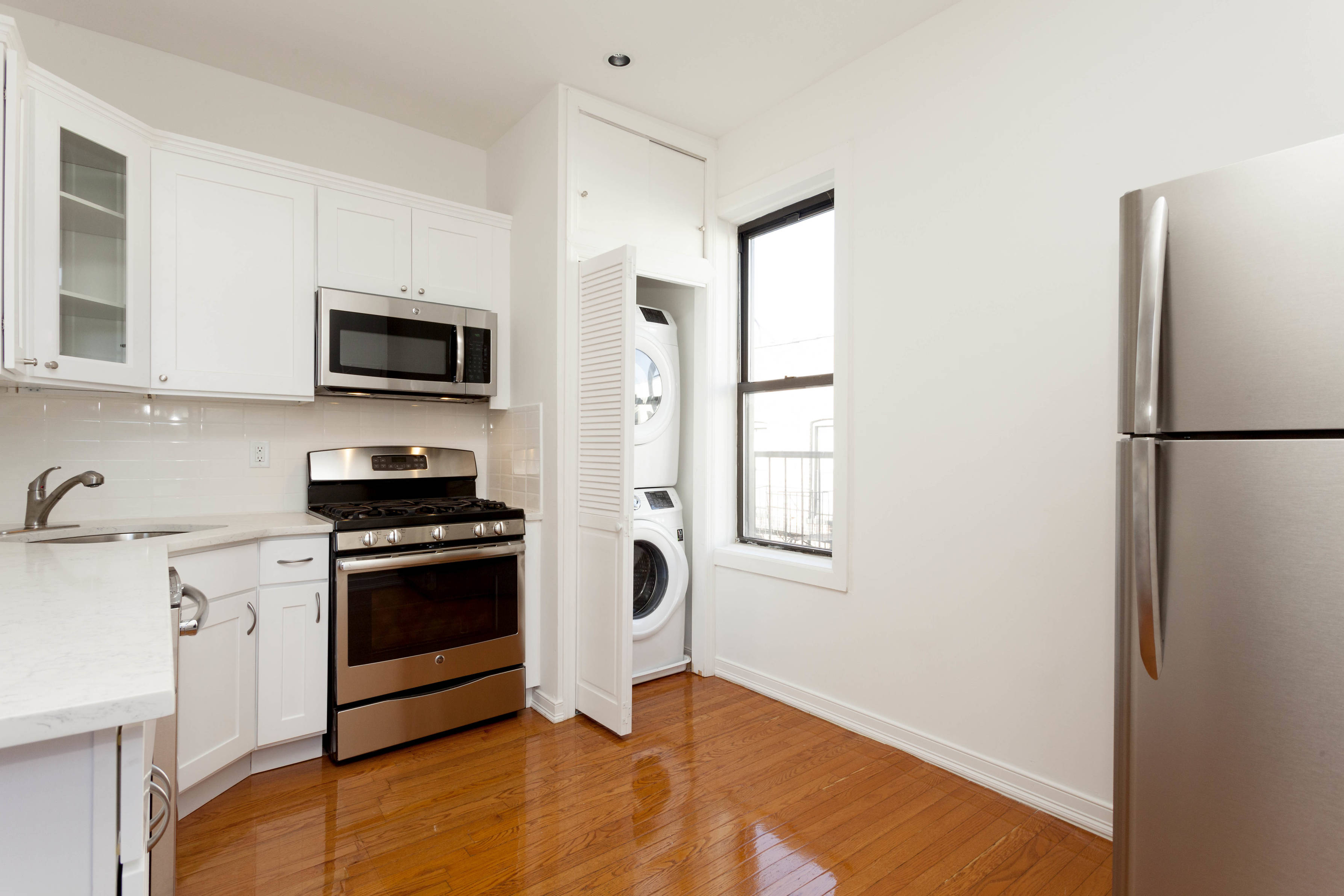 573 6th Street, Unit 16 Brooklyn, NY 11215 - Photo 2 of 9