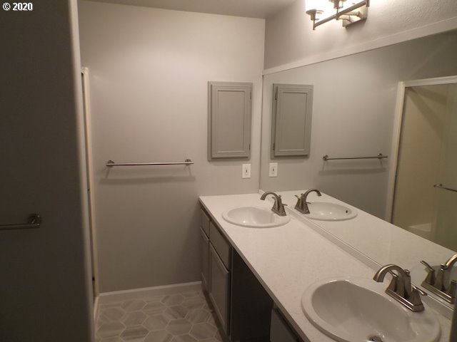 1265 Risden Place Eugene, OR 97404 - Photo 5 of 13 Gallery Image 5