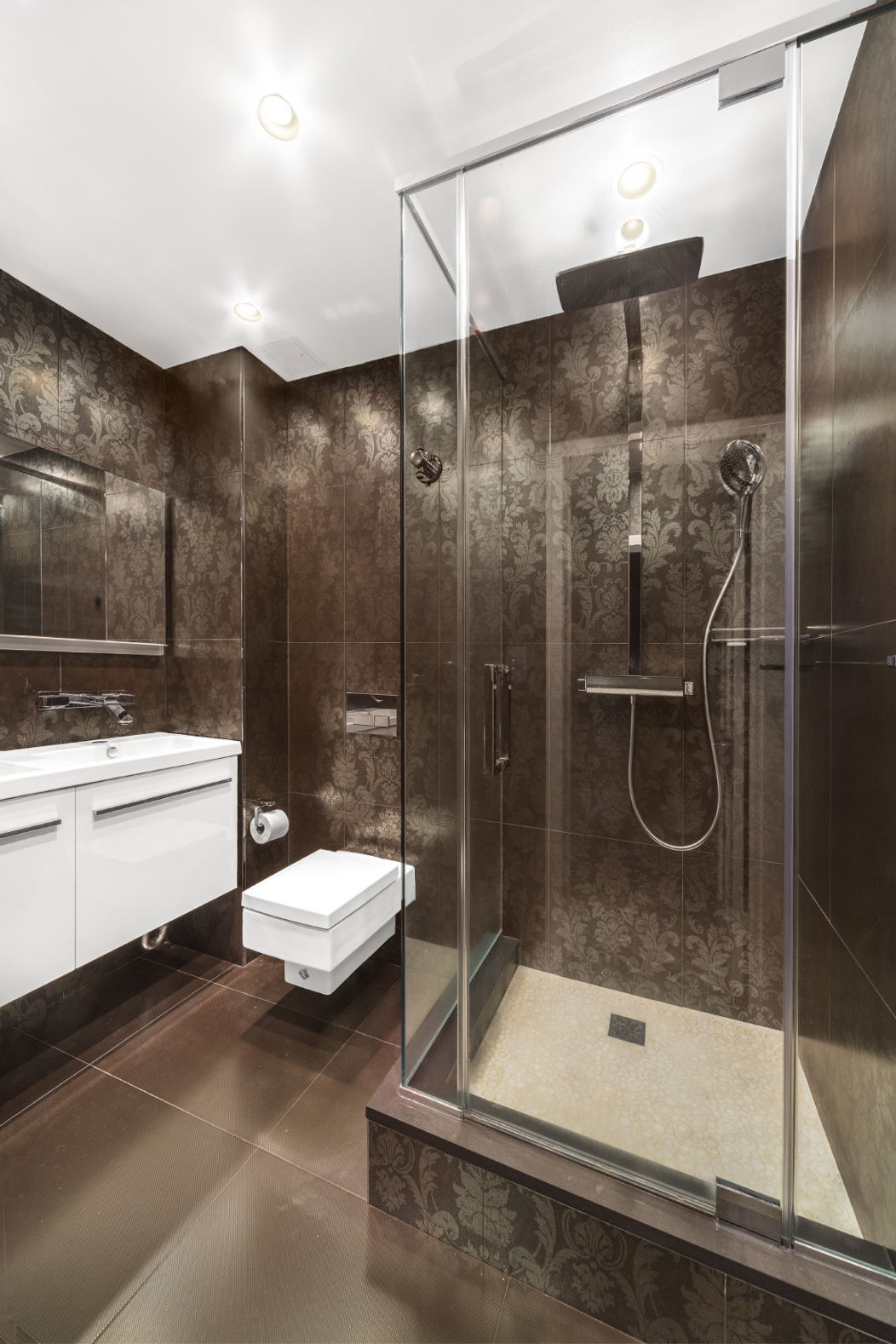 6 East 76th Street, Unit 3RF Manhattan, NY 10021 - Photo 4 of 8