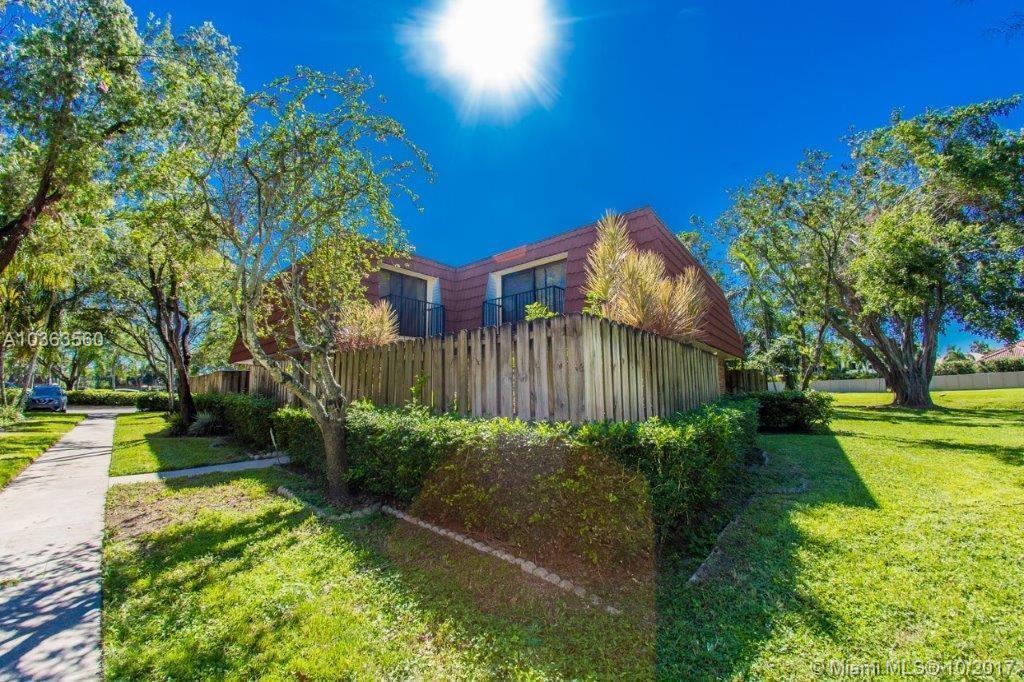 9983 Northwest 7th Street, Unit 9983 Plantation, FL 33324 - Photo 1 of 17