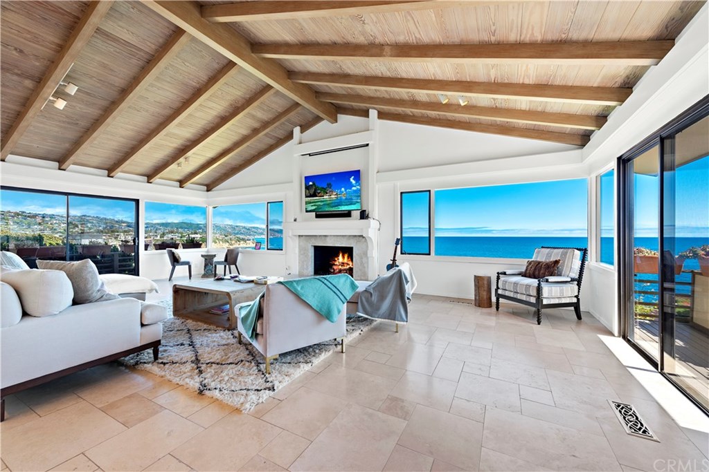 191 Emerald Bay Laguna Beach, CA 92651 - Photo 14 of 36