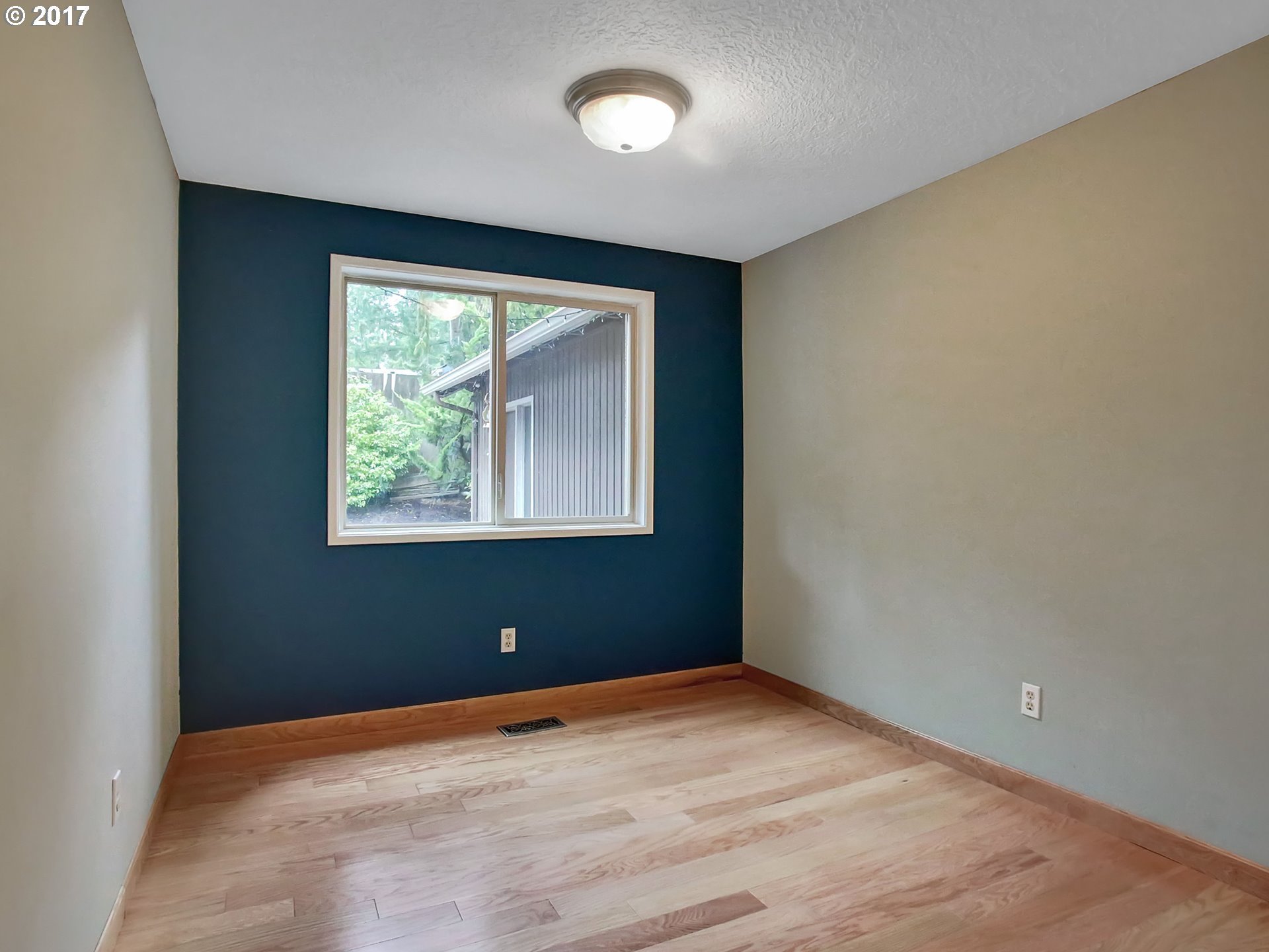 5885 Southwest Glenbrook Road Beaverton, OR 97007 - Photo 4 of 19 Gallery Image 4
