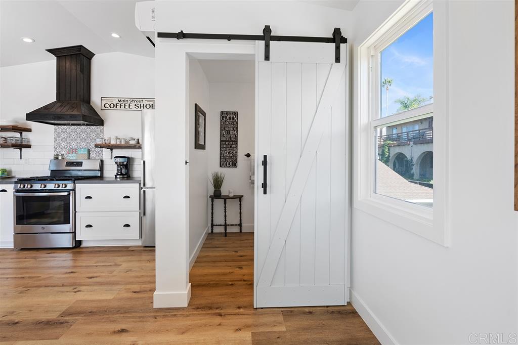 880 Munevar Road Cardiff, CA 92007 - Photo 17 of 25