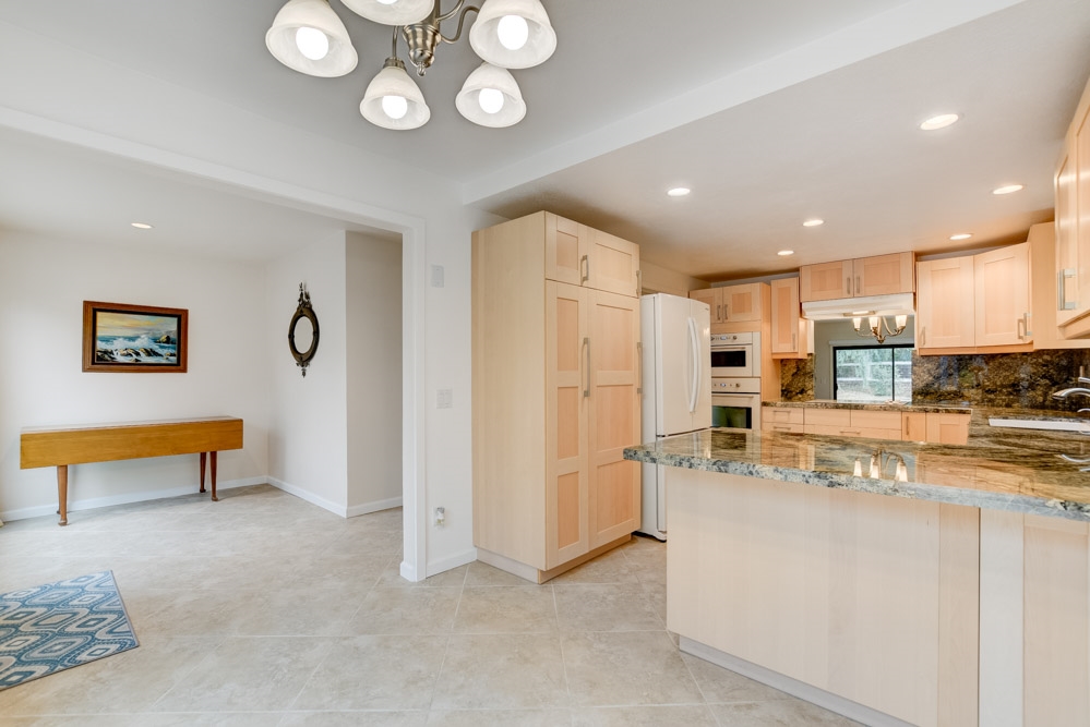 3159 Via De Caballo Encinitas, CA 92024 - Photo 3 of 25