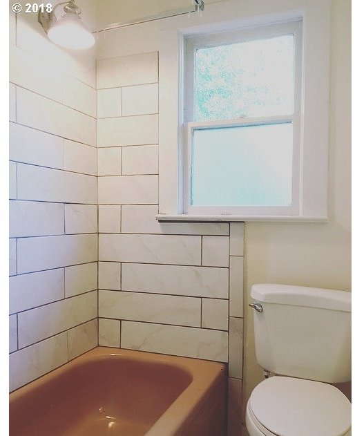 32 Southwest Seymour Street Portland, OR 97239 - Photo 3 of 16 Gallery Image 3