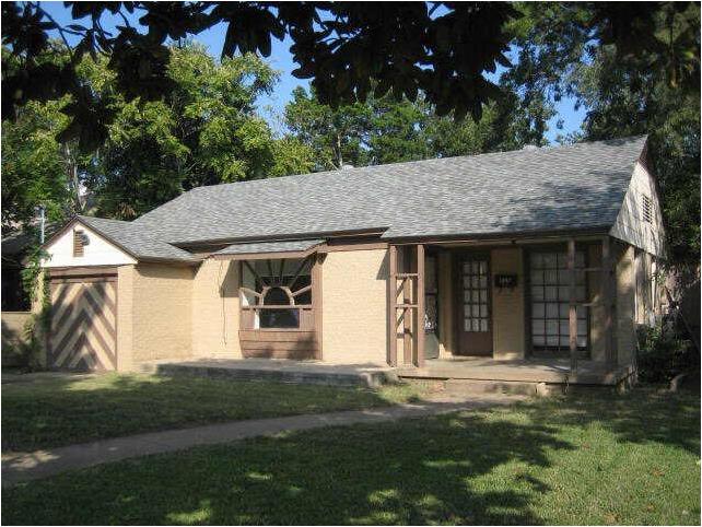 806 Buckalew Street Dallas, TX 75208 - Photo 1 of 1